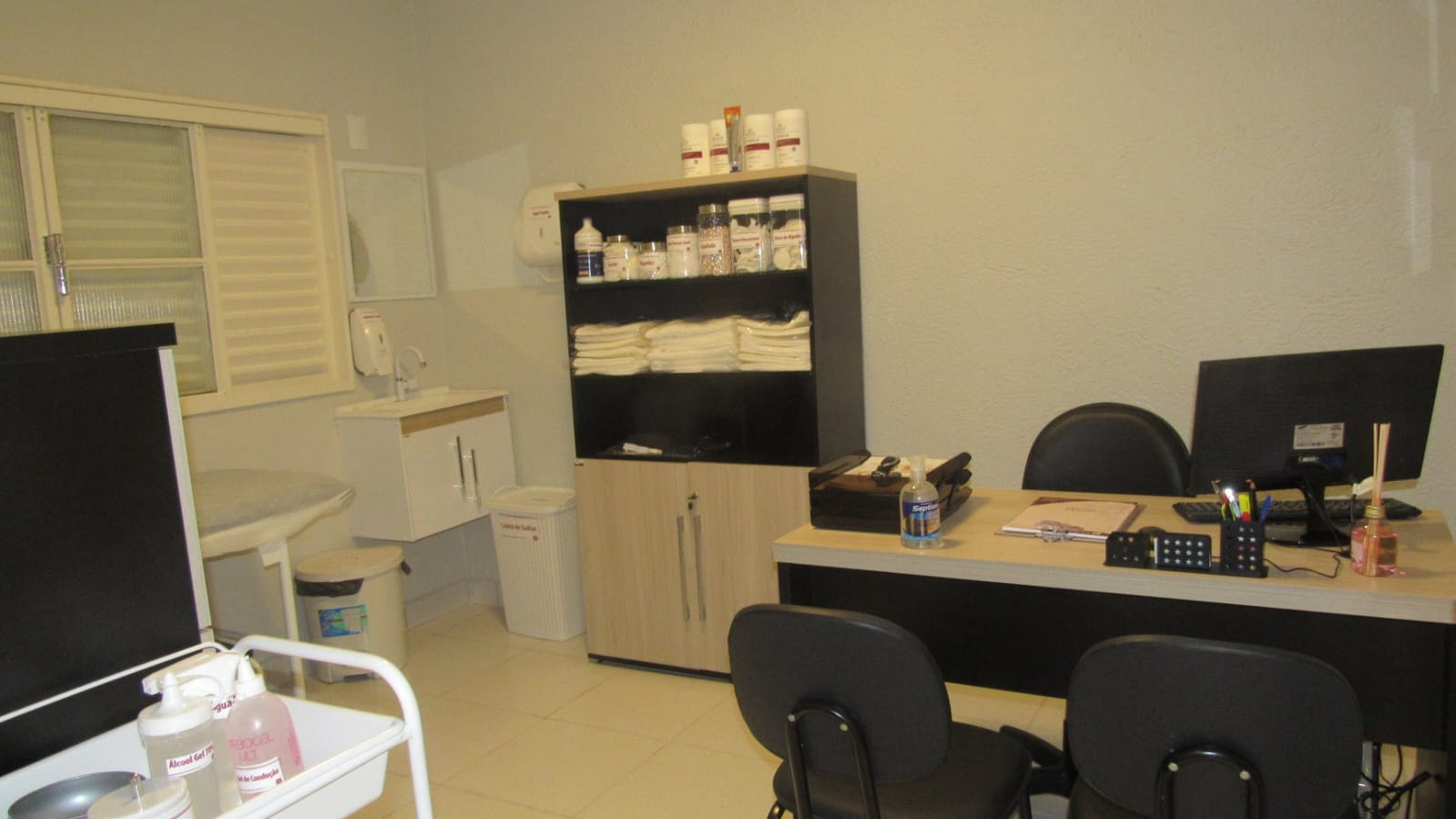 WhatsApp Image 2023-04-04 at 14.12.04